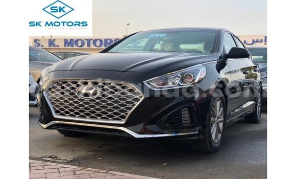Gura Imported Hyundai Sonata Black Imodoka i Import - Dubai mu Uganda