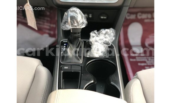 Acheter Import Voiture Hyundai Sonata Noir à Import - Dubai, Ouganda Acheter Import Voiture Hyundai Sonata Noir à Import - Dubai, Ouganda