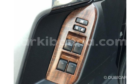 Acheter Import Voiture Toyota Prado Noir à Import - Dubai, Ouganda Acheter Import Voiture Toyota Prado Noir à Import - Dubai, Ouganda