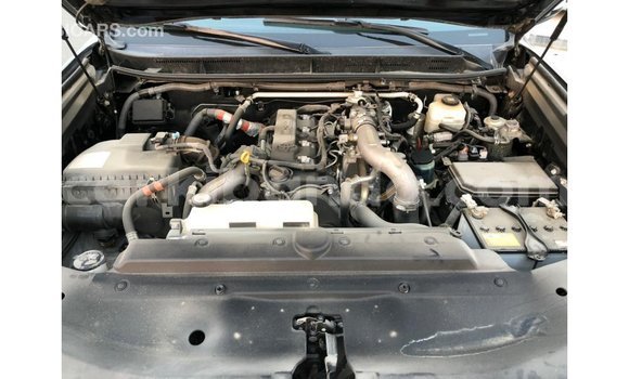 Acheter Import Voiture Toyota Prado Noir à Import - Dubai, Ouganda Acheter Import Voiture Toyota Prado Noir à Import - Dubai, Ouganda