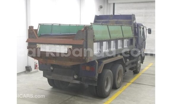 Acheter Import Utilitaire Nissan Evalia Bleu à Import - Dubai, Ouganda Acheter Import Utilitaire Nissan Evalia Bleu à Import - Dubai, Ouganda