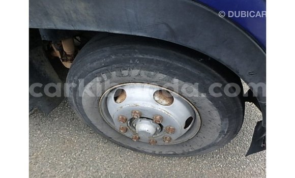 Acheter Import Utilitaire Nissan Evalia Bleu à Import - Dubai, Ouganda Acheter Import Utilitaire Nissan Evalia Bleu à Import - Dubai, Ouganda