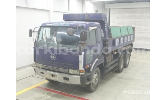 Acheter Import Utilitaire Nissan Evalia Bleu à Import - Dubai, Ouganda Acheter Import Utilitaire Nissan Evalia Bleu à Import - Dubai, Ouganda