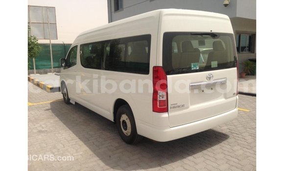 Buy Import Toyota Hiace White Car in Import - Dubai in Uganda Buy Import Toyota Hiace White Car in Import - Dubai in Uganda