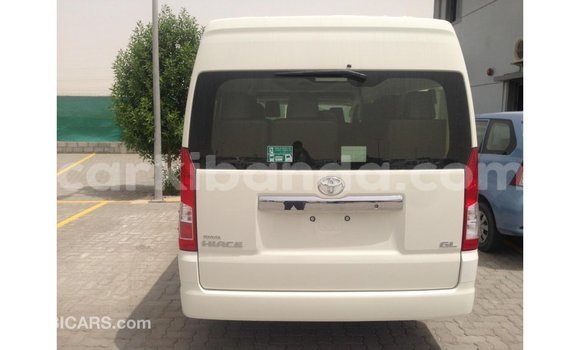 Buy Import Toyota Hiace White Car in Import - Dubai in Uganda Buy Import Toyota Hiace White Car in Import - Dubai in Uganda