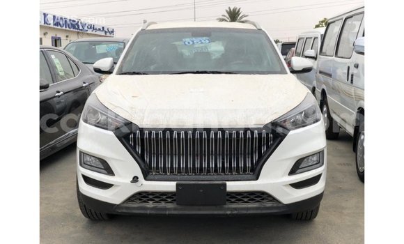 Buy Import Hyundai Tucson White Car in Import - Dubai in Uganda Buy Import Hyundai Tucson White Car in Import - Dubai in Uganda