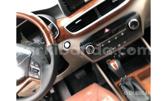 Buy Import Hyundai Tucson White Car in Import - Dubai in Uganda Buy Import Hyundai Tucson White Car in Import - Dubai in Uganda