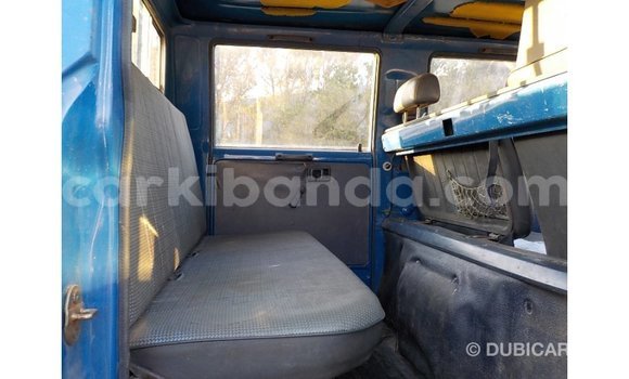 Acheter Import Voiture Toyota Dyna Bleu à Import - Dubai, Ouganda Acheter Import Voiture Toyota Dyna Bleu à Import - Dubai, Ouganda
