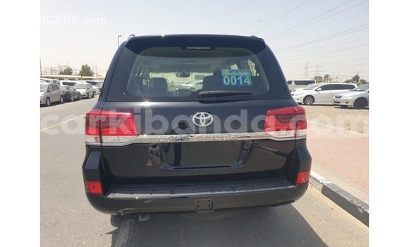 Buy Import Toyota Land Cruiser Black Car in Import - Dubai in Uganda Buy Import Toyota Land Cruiser Black Car in Import - Dubai in Uganda