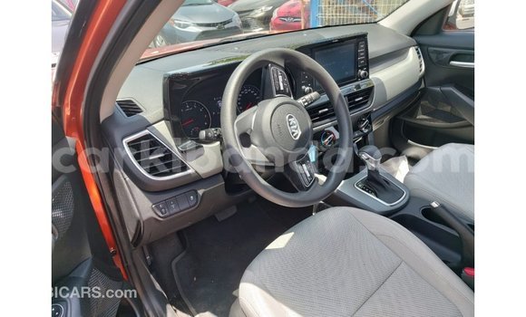 Buy Import Kia Carens Other Car in Import - Dubai in Uganda Buy Import Kia Carens Other Car in Import - Dubai in Uganda