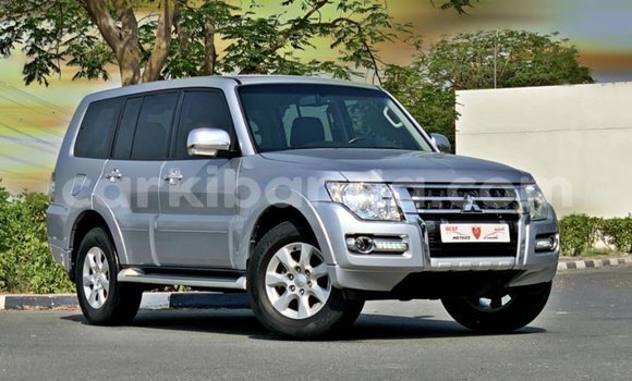 Acheter Import Voiture Mitsubishi Pajero Autre à Import - Dubai, Ouganda