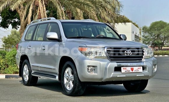 Buy Import Toyota Land Cruiser Other Car in Import - Dubai in Uganda