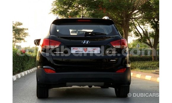 Acheter Import Voiture Hyundai Tucson Noir à Import - Dubai, Ouganda Acheter Import Voiture Hyundai Tucson Noir à Import - Dubai, Ouganda