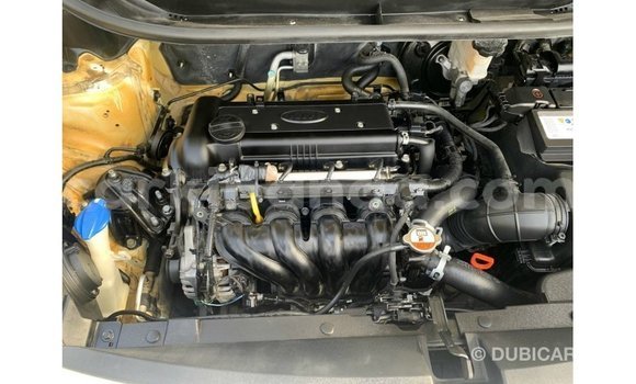 Gura Imported Kia Rio White Imodoka i Import - Dubai mu Uganda Gura Imported Kia Rio White Imodoka i Import - Dubai mu Uganda