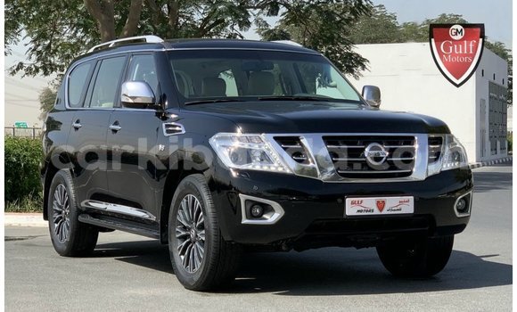 Nunua Imported Nissan Patrol Nyeusi Gari ndani ya Import - Dubai nchini Uganda Nunua Imported Nissan Patrol Nyeusi Gari ndani ya Import - Dubai nchini Uganda