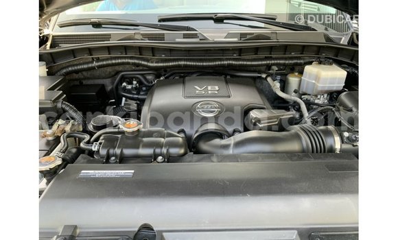 Nunua Imported Nissan Patrol Nyeusi Gari ndani ya Import - Dubai nchini Uganda Nunua Imported Nissan Patrol Nyeusi Gari ndani ya Import - Dubai nchini Uganda