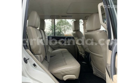 Gura Imported Mitsubishi Pajero White Imodoka i Import - Dubai mu Uganda Gura Imported Mitsubishi Pajero White Imodoka i Import - Dubai mu Uganda