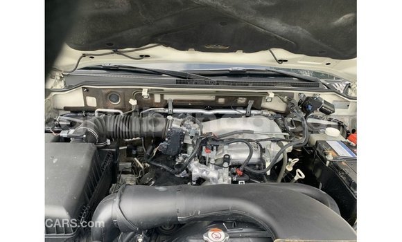 Gura Imported Mitsubishi Pajero White Imodoka i Import - Dubai mu Uganda Gura Imported Mitsubishi Pajero White Imodoka i Import - Dubai mu Uganda