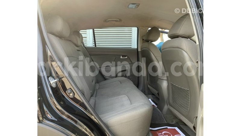 Big with watermark kia sportage uganda import dubai 10679