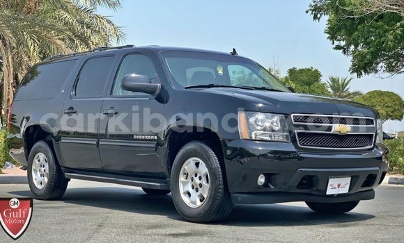 Nunua Imported Chevrolet Suburban Nyeusi Gari ndani ya Import - Dubai nchini Uganda Nunua Imported Chevrolet Suburban Nyeusi Gari ndani ya Import - Dubai nchini Uganda