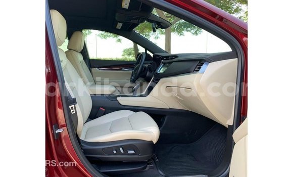 Acheter Import Voiture Cadillac XT5 Rouge à Import - Dubai, Ouganda Acheter Import Voiture Cadillac XT5 Rouge à Import - Dubai, Ouganda
