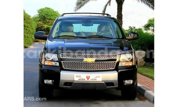 Gura Imported Chevrolet Tahoe Black Imodoka i Import - Dubai mu Uganda Gura Imported Chevrolet Tahoe Black Imodoka i Import - Dubai mu Uganda