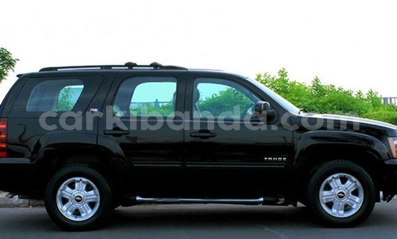 Gura Imported Chevrolet Tahoe Black Imodoka i Import - Dubai mu Uganda Gura Imported Chevrolet Tahoe Black Imodoka i Import - Dubai mu Uganda