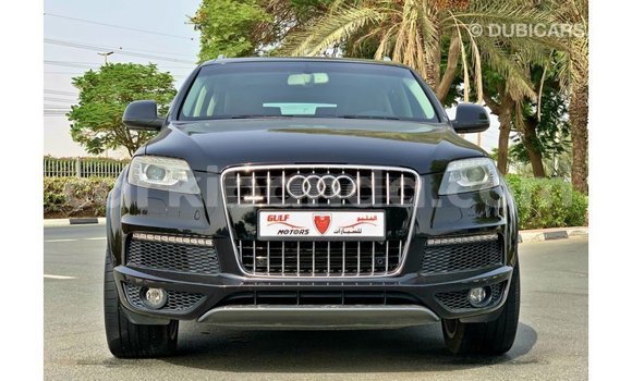 Acheter Import Voiture Audi Q7 Noir à Import - Dubai, Ouganda Acheter Import Voiture Audi Q7 Noir à Import - Dubai, Ouganda
