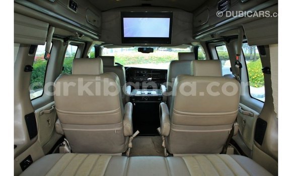 Acheter Import Voiture GMC Acadia Autre à Import - Dubai, Ouganda Acheter Import Voiture GMC Acadia Autre à Import - Dubai, Ouganda