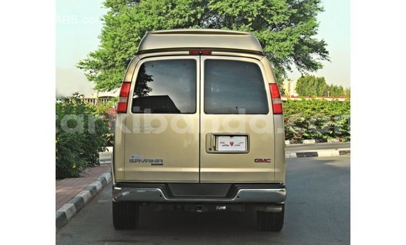 Acheter Import Voiture GMC Acadia Autre à Import - Dubai, Ouganda Acheter Import Voiture GMC Acadia Autre à Import - Dubai, Ouganda