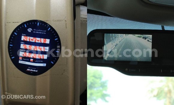 Acheter Import Voiture GMC Acadia Autre à Import - Dubai, Ouganda Acheter Import Voiture GMC Acadia Autre à Import - Dubai, Ouganda