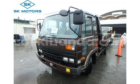 Buy Import Nissan Evalia Brown Truck in Import - Dubai in Uganda