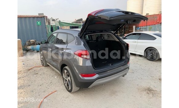 Acheter Import Voiture Hyundai Tucson Autre à Import - Dubai, Ouganda Acheter Import Voiture Hyundai Tucson Autre à Import - Dubai, Ouganda