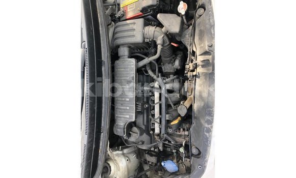 Acheter Import Voiture Kia Picanto Blanc à Import - Dubai, Ouganda Acheter Import Voiture Kia Picanto Blanc à Import - Dubai, Ouganda