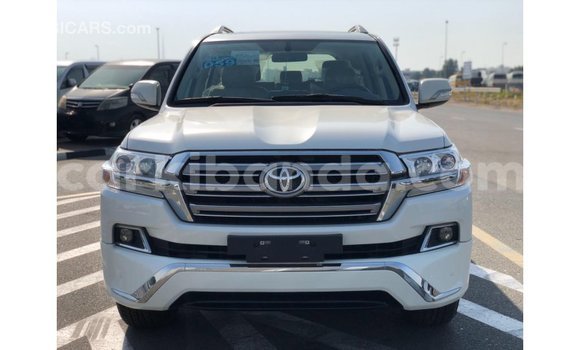 Buy Import Toyota Land Cruiser White Car in Import - Dubai in Uganda Buy Import Toyota Land Cruiser White Car in Import - Dubai in Uganda