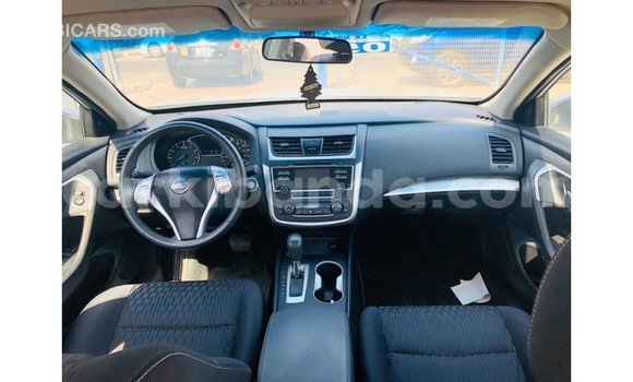 Nunua Imported Nissan Altima Nyingine Gari ndani ya Import - Dubai nchini Uganda Nunua Imported Nissan Altima Nyingine Gari ndani ya Import - Dubai nchini Uganda