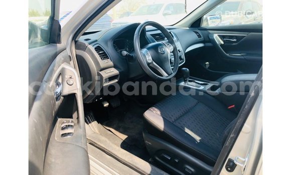Nunua Imported Nissan Altima Nyingine Gari ndani ya Import - Dubai nchini Uganda Nunua Imported Nissan Altima Nyingine Gari ndani ya Import - Dubai nchini Uganda