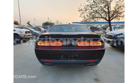 Gura Imported Dodge Challenger Black Imodoka i Import - Dubai mu Uganda Gura Imported Dodge Challenger Black Imodoka i Import - Dubai mu Uganda