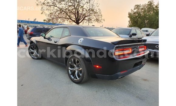 Gura Imported Dodge Challenger Black Imodoka i Import - Dubai mu Uganda Gura Imported Dodge Challenger Black Imodoka i Import - Dubai mu Uganda