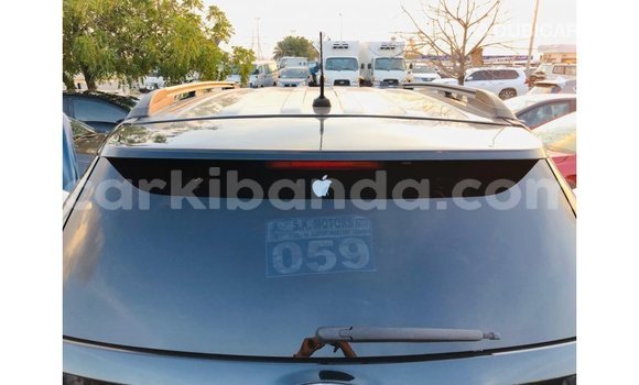 Acheter Import Voiture Ford Explorer Bleu à Import - Dubai, Ouganda Acheter Import Voiture Ford Explorer Bleu à Import - Dubai, Ouganda