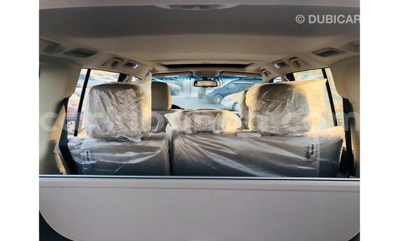 Acheter Import Voiture Mitsubishi Pajero Noir à Import - Dubai, Ouganda Acheter Import Voiture Mitsubishi Pajero Noir à Import - Dubai, Ouganda