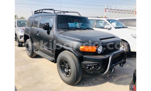 Buy Import Toyota FJ Cruiser Black Car in Import - Dubai in Uganda Buy Import Toyota FJ Cruiser Black Car in Import - Dubai in Uganda
