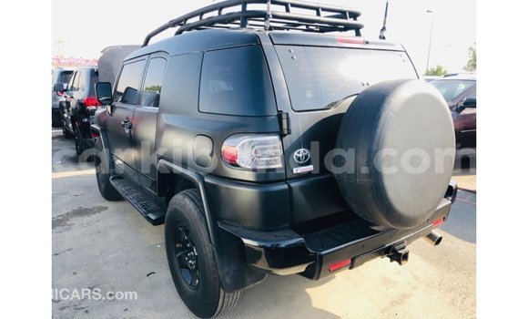 Buy Import Toyota FJ Cruiser Black Car in Import - Dubai in Uganda Buy Import Toyota FJ Cruiser Black Car in Import - Dubai in Uganda