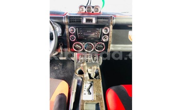 Buy Import Toyota FJ Cruiser Black Car in Import - Dubai in Uganda Buy Import Toyota FJ Cruiser Black Car in Import - Dubai in Uganda