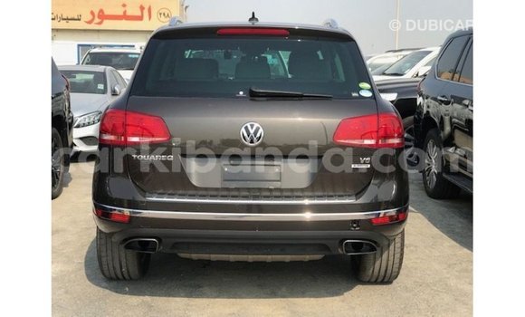Buy Import Volkswagen Touareg Brown Car in Import - Dubai in Uganda Buy Import Volkswagen Touareg Brown Car in Import - Dubai in Uganda