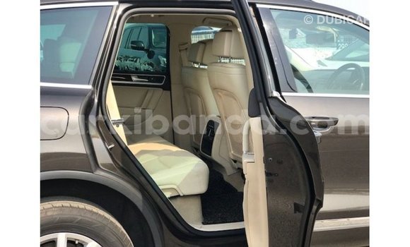 Buy Import Volkswagen Touareg Brown Car in Import - Dubai in Uganda Buy Import Volkswagen Touareg Brown Car in Import - Dubai in Uganda