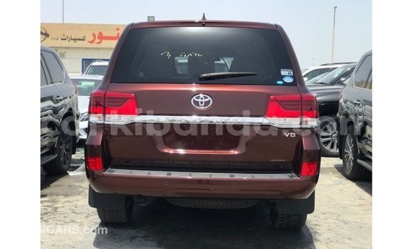 Nunua Imported Toyota Land Cruiser Nyekundu Gari ndani ya Import - Dubai nchini Uganda Nunua Imported Toyota Land Cruiser Nyekundu Gari ndani ya Import - Dubai nchini Uganda