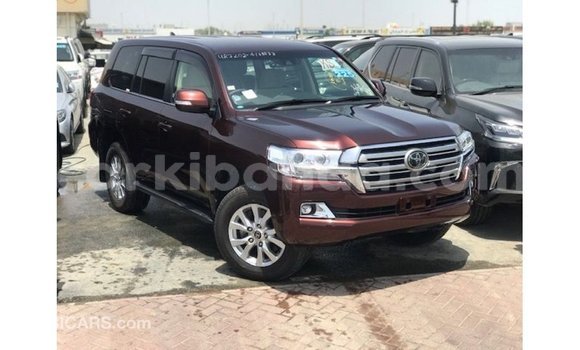 Nunua Imported Toyota Land Cruiser Nyekundu Gari ndani ya Import - Dubai nchini Uganda Nunua Imported Toyota Land Cruiser Nyekundu Gari ndani ya Import - Dubai nchini Uganda