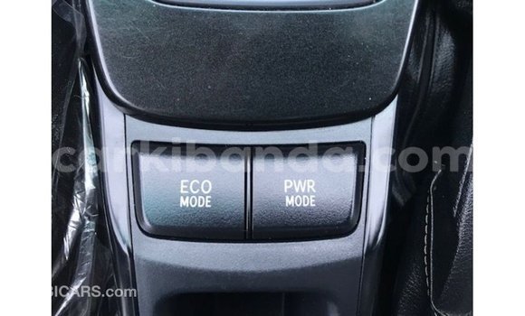 Gura Imported Toyota Fortuner White Imodoka i Import - Dubai mu Uganda Gura Imported Toyota Fortuner White Imodoka i Import - Dubai mu Uganda