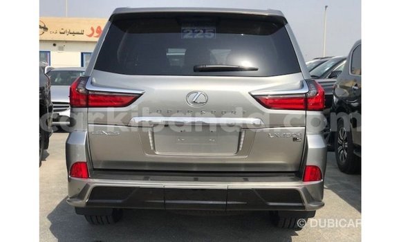 Acheter Import Voiture Lexus LX Autre à Import - Dubai, Ouganda Acheter Import Voiture Lexus LX Autre à Import - Dubai, Ouganda